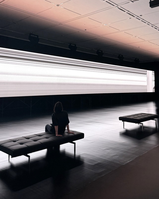 坂本龍一の音楽に包まれる没入体験。「AMBIENT KYOTO – TOKYO」をレポート 麻布台ヒルズ