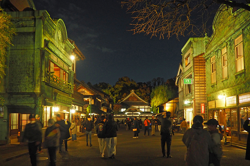 秋の夜長を彩る温もりの光。「夜間特別開園 たてもののライトアップ」が江戸東京たてもの園で開催！＠東京・小金井市